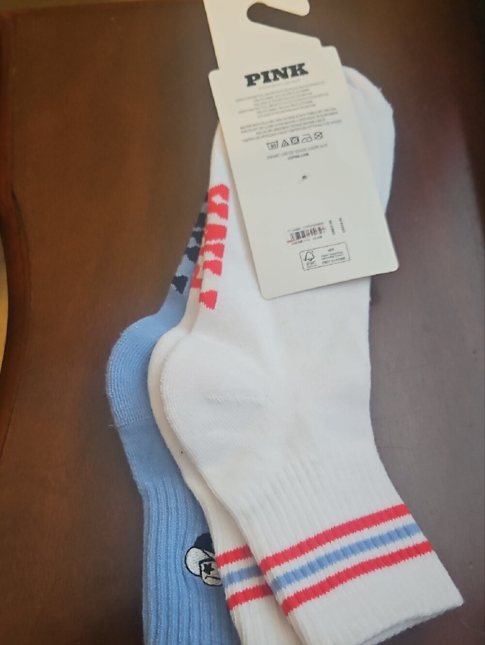 PINK Victoria's Secret Light Blue & White Athletic Crew Sock Duo - Picture 4 of 8